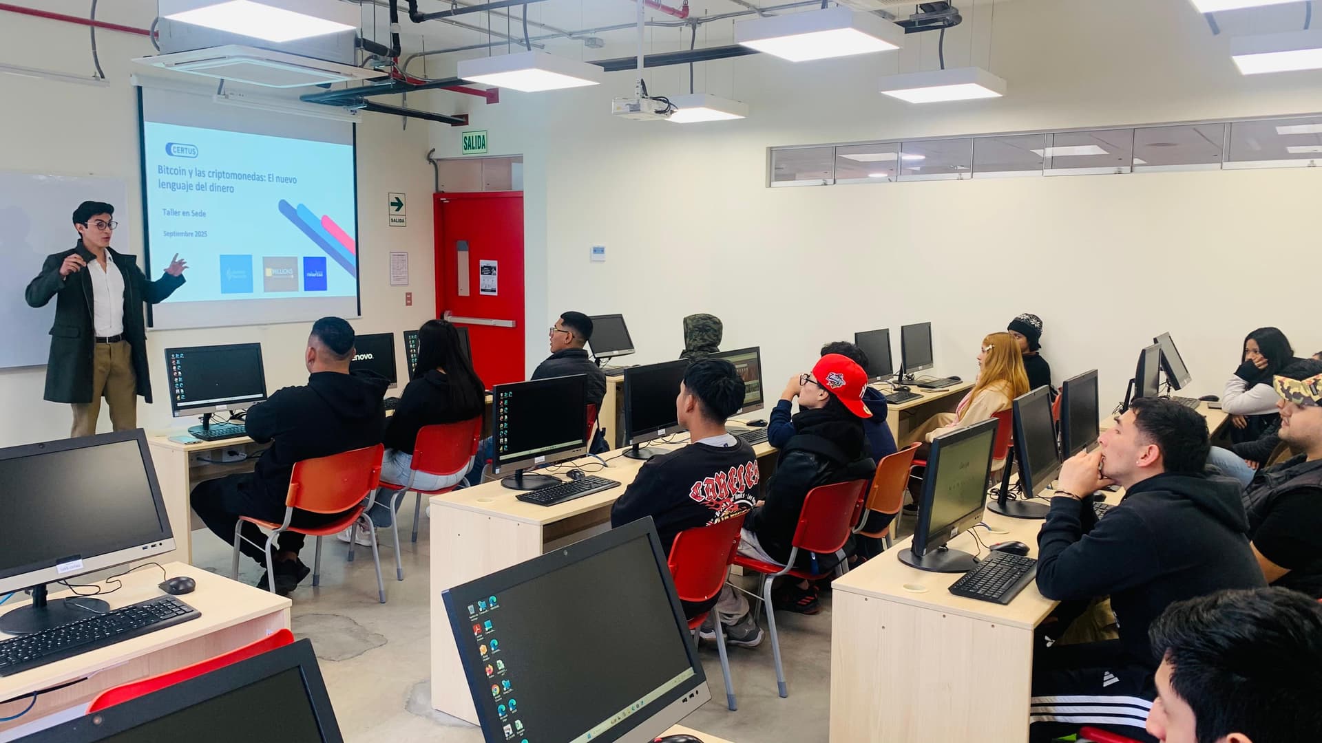 Capacitación en CERTUS | Callao